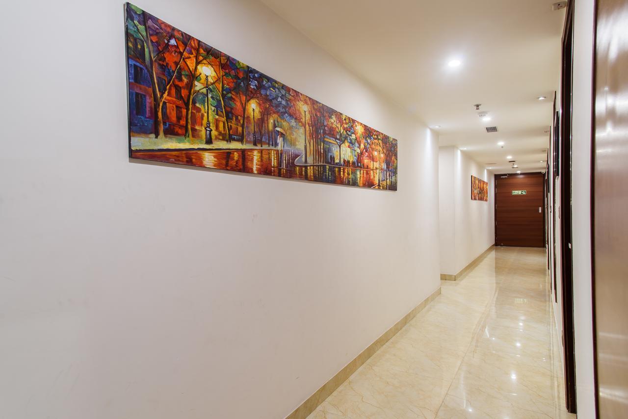 Hotel Ascent Biz Нойда Екстер'єр фото