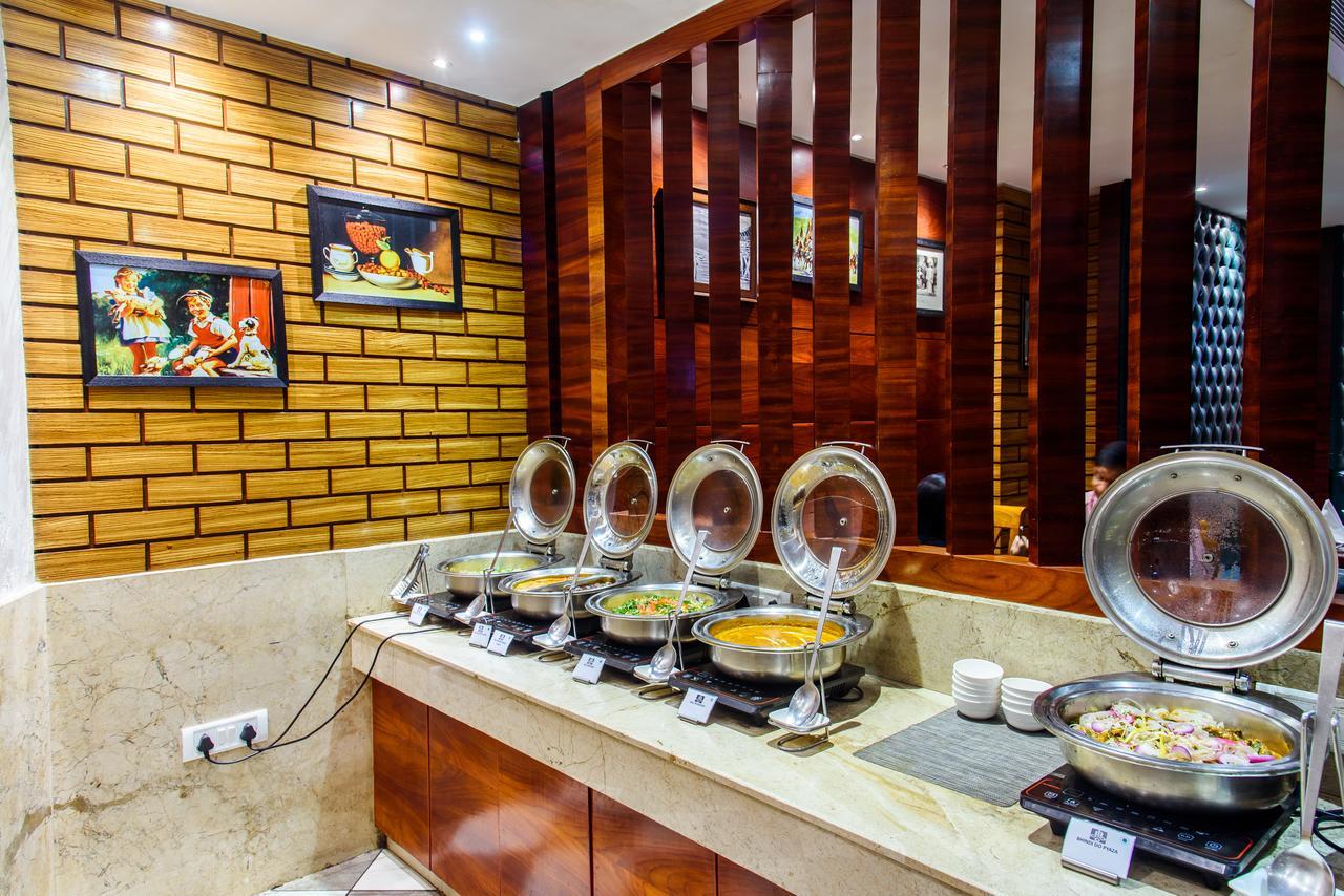 Hotel Ascent Biz Нойда Екстер'єр фото